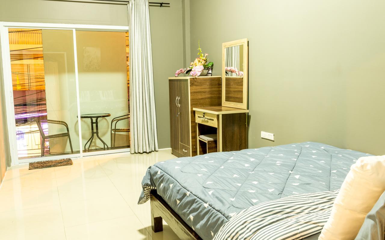 Iris Hostel Chiang Mai Dış mekan fotoğraf