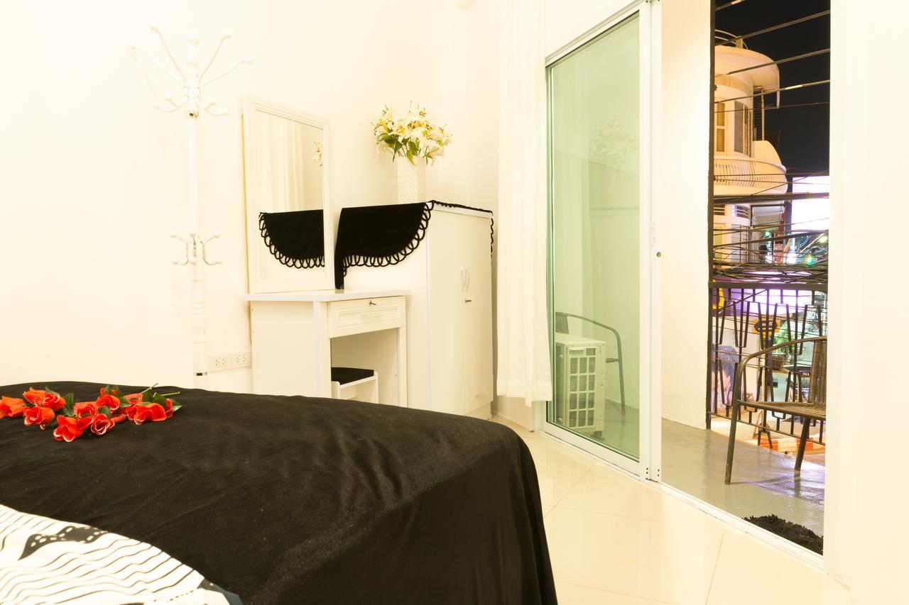 Iris Hostel Chiang Mai Dış mekan fotoğraf