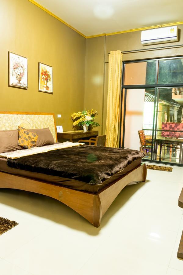 Iris Hostel Chiang Mai Dış mekan fotoğraf