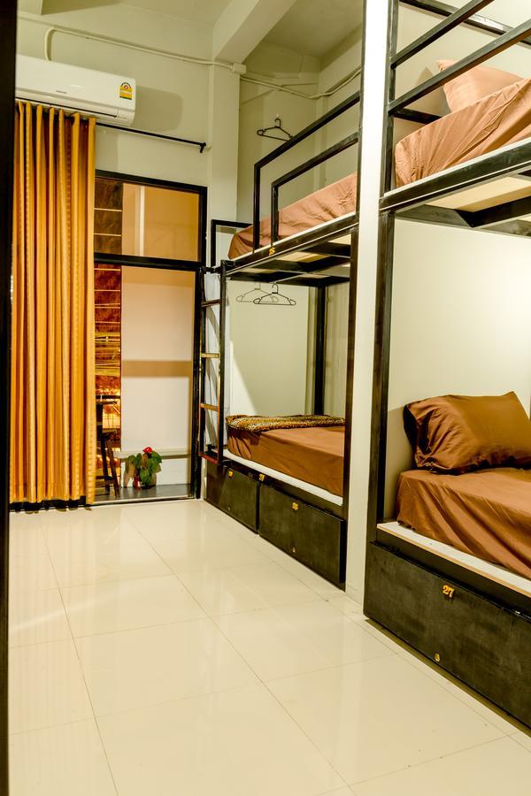 Iris Hostel Chiang Mai Dış mekan fotoğraf
