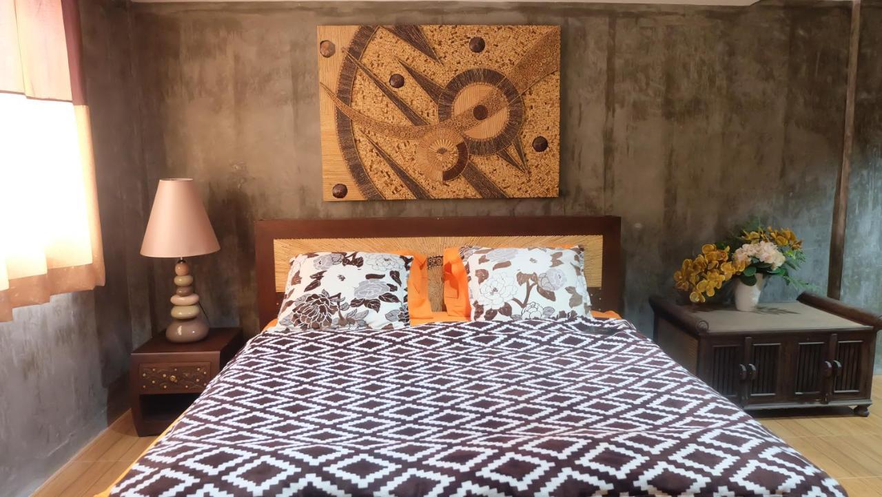 Iris Hostel Chiang Mai Dış mekan fotoğraf