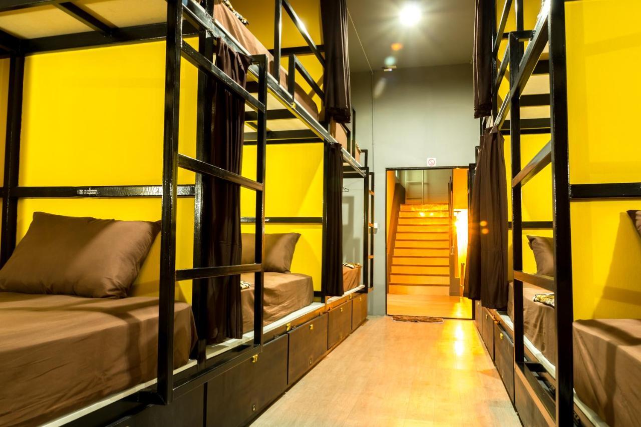 Iris Hostel Chiang Mai Dış mekan fotoğraf